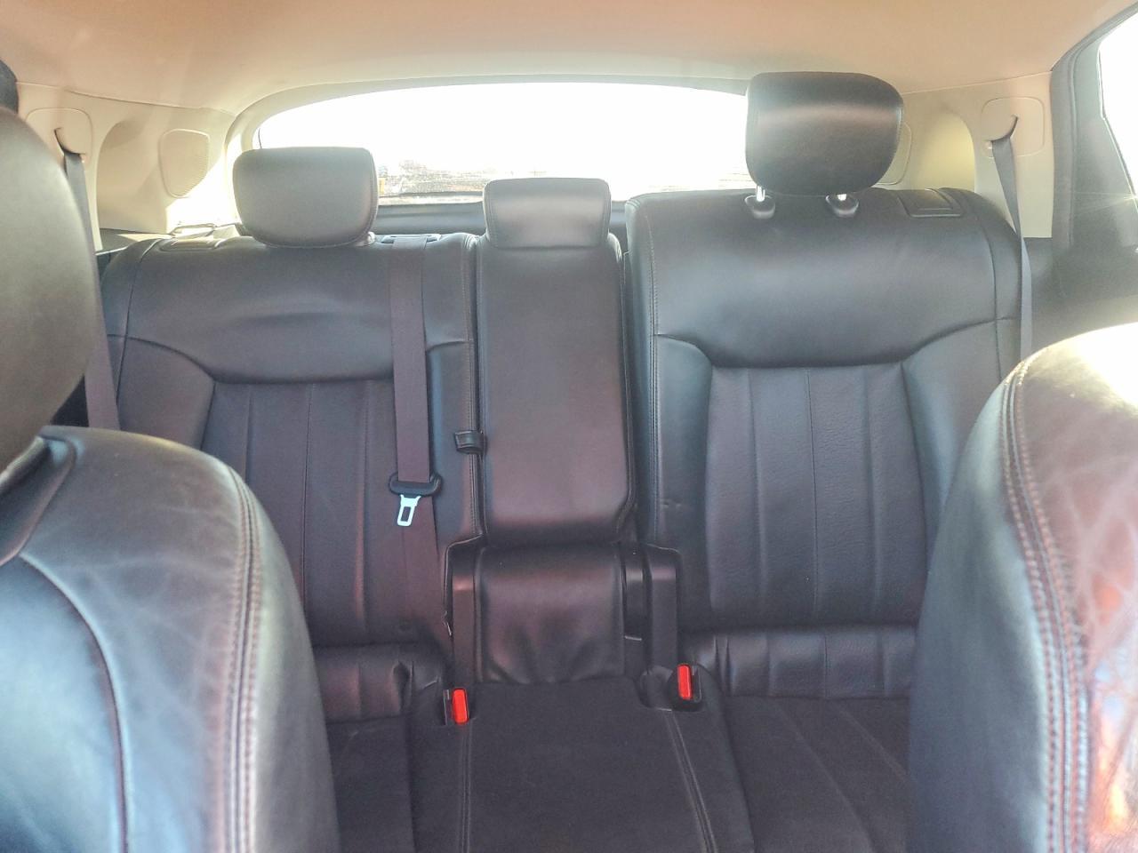 2017 Infinity Qx70