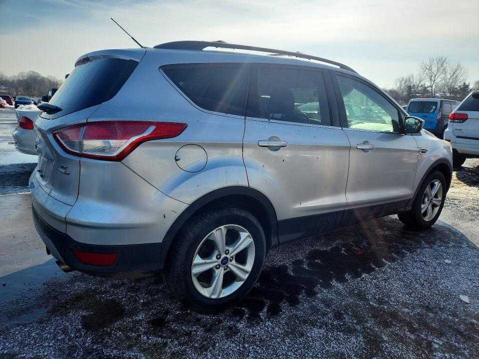 2016 Ford Escape se