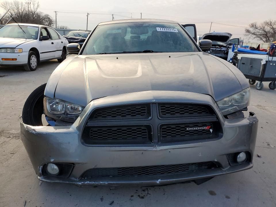 2012 Dodge Charger sxt