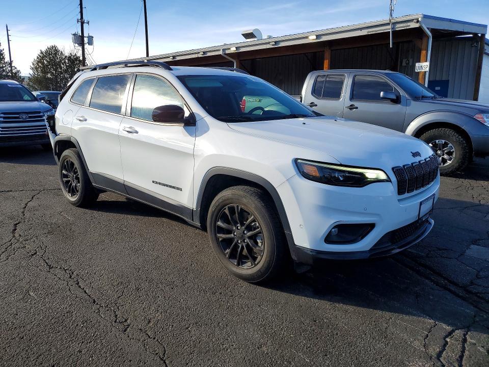 2023 Jeep Cherokee Altitude lux