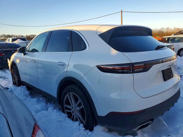 2023 Porsche Cayenne Base