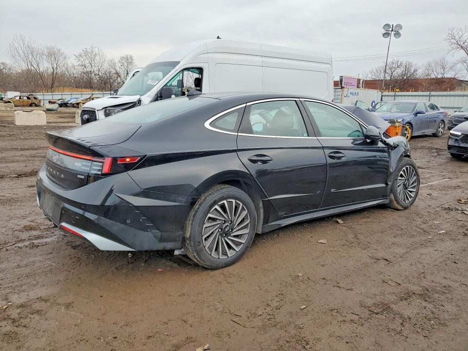 2025 Hyundai Sonata Hybrid Limited