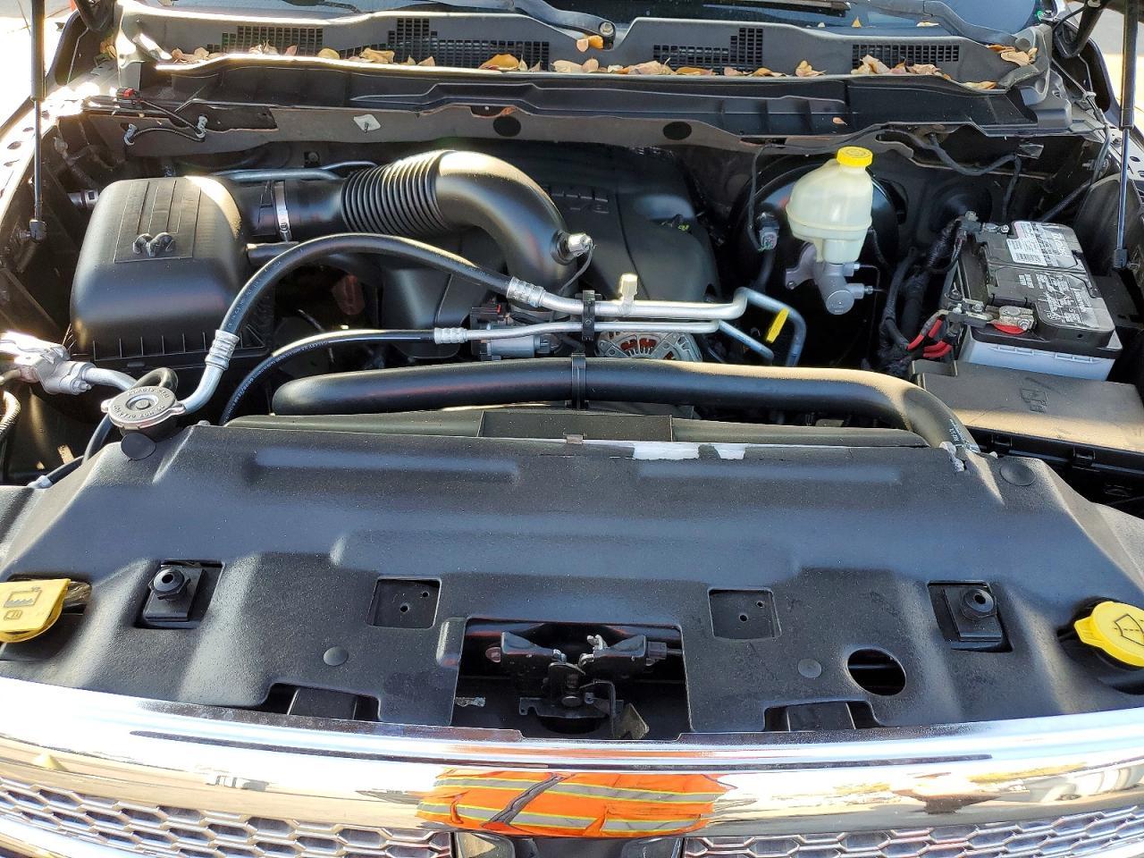 2015 Dodge RAM 1500 SLT