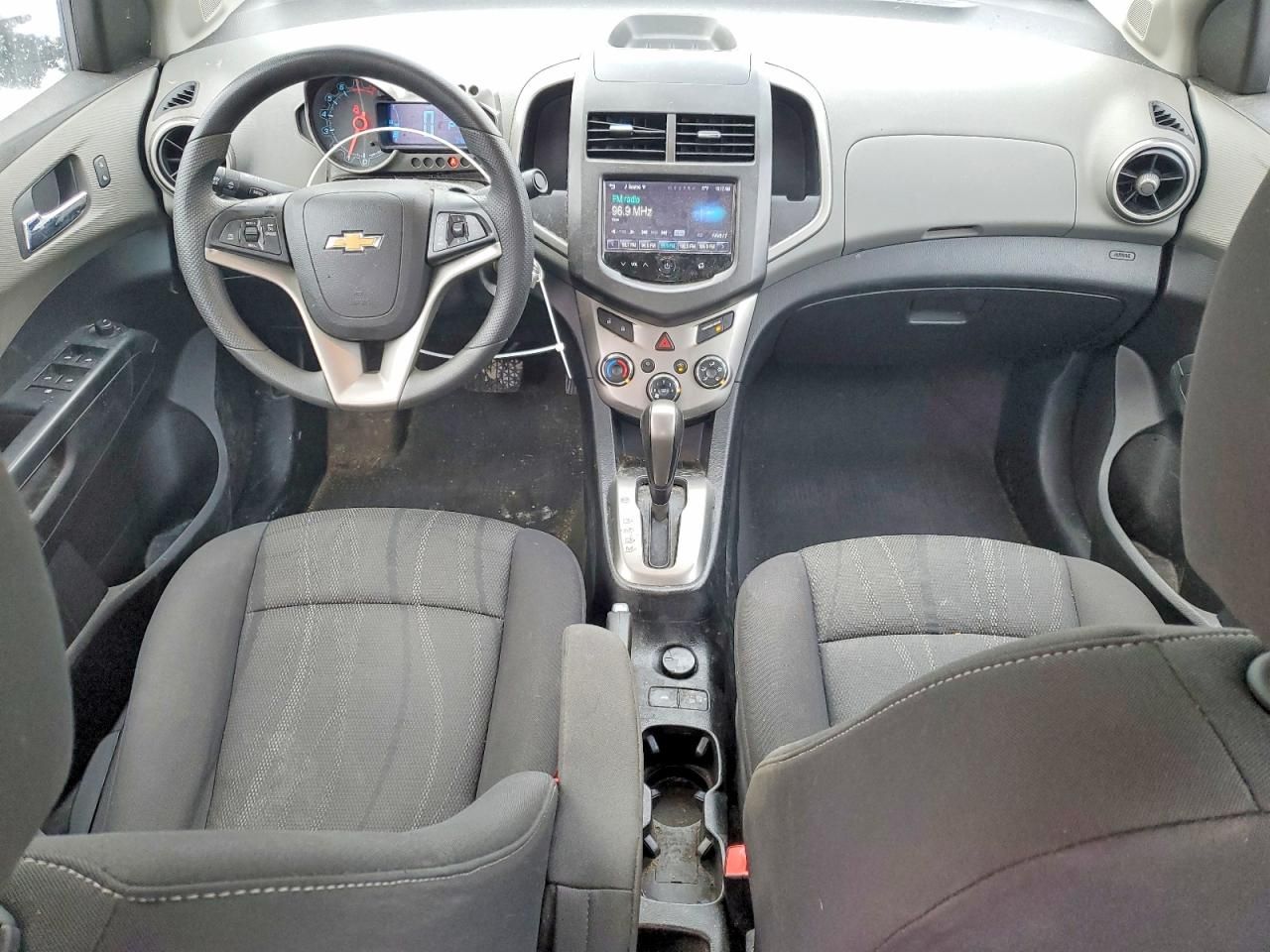 2015 Chevrolet Sonic lt