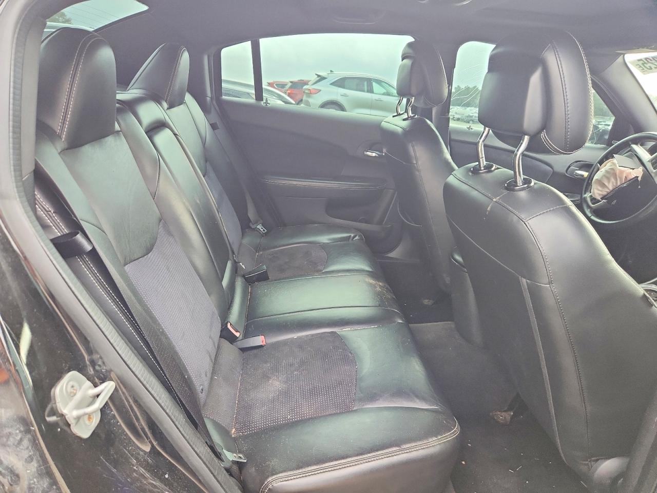 2012 Chrysler 200 s