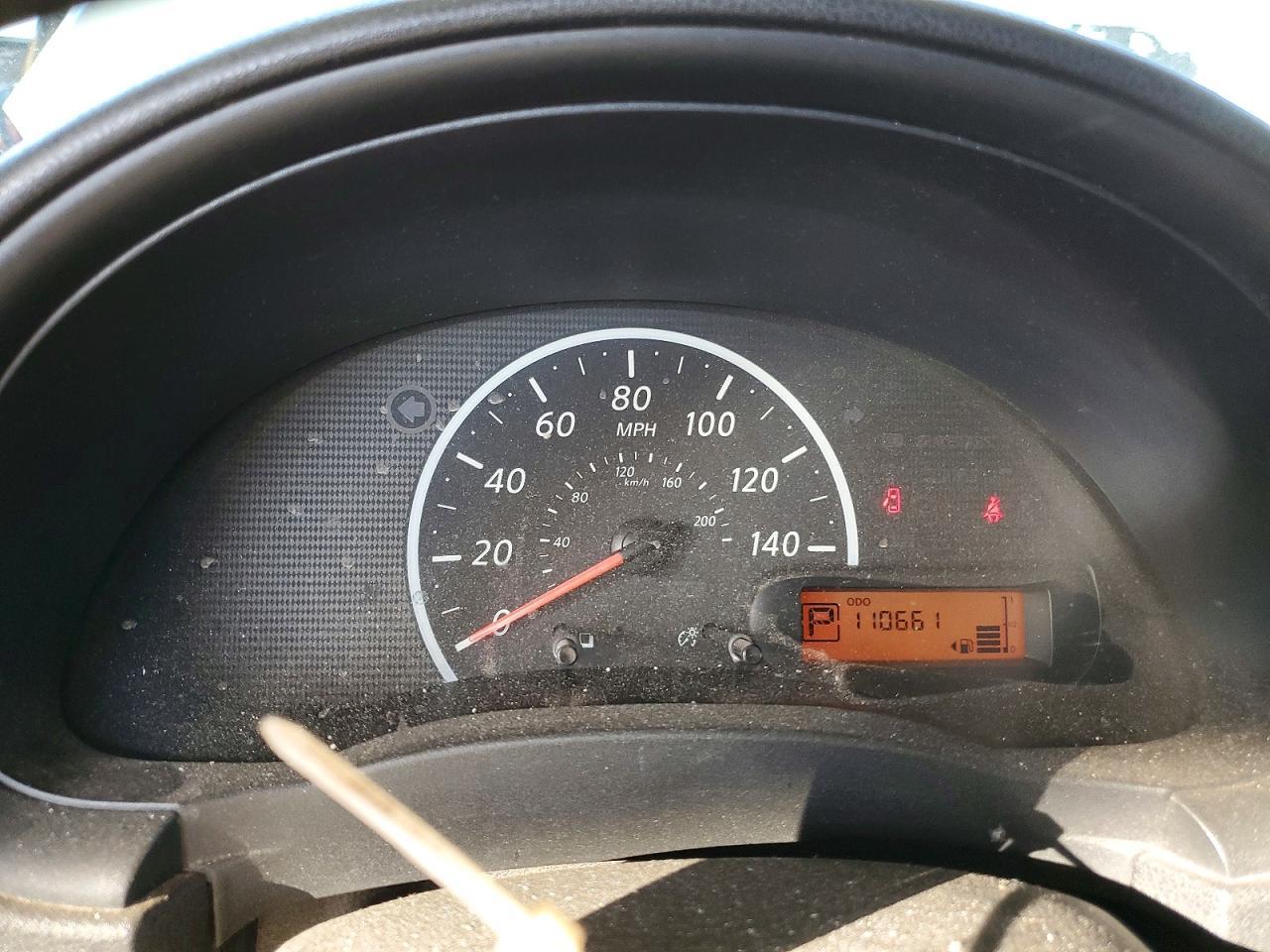 2012 Nissan Versa s
