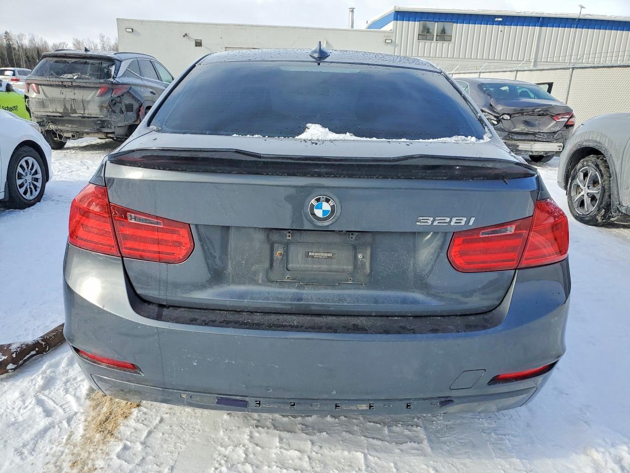 2013 BMW 328 i