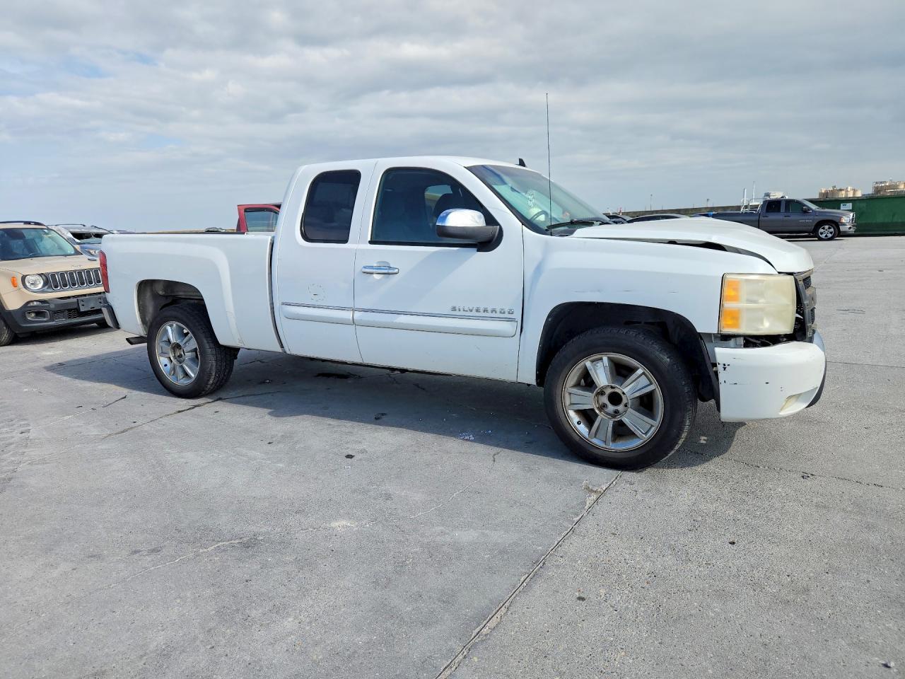 2011 Chevrolet Silverado C1500 LT