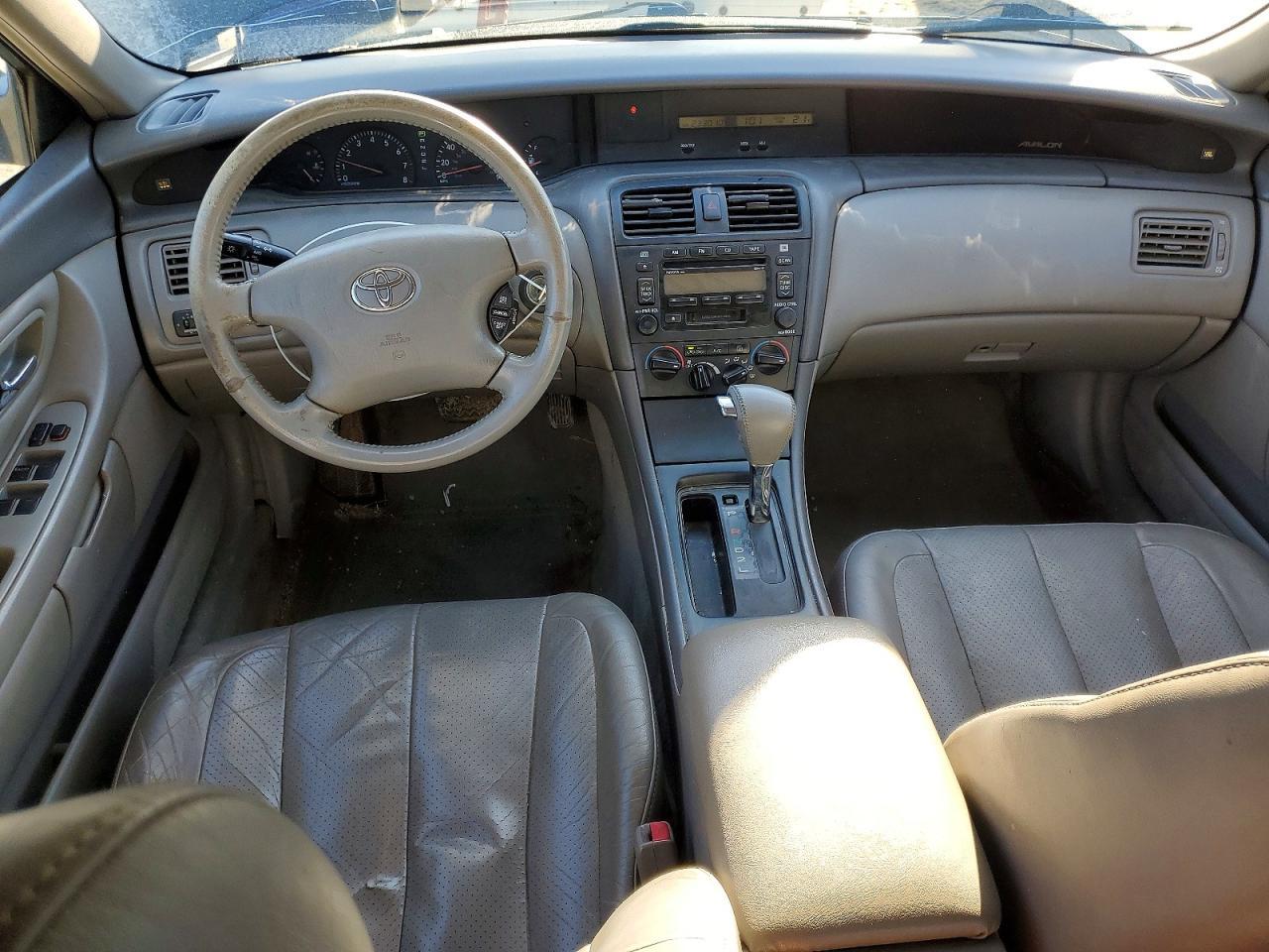 2004 Toyota Avalon xl