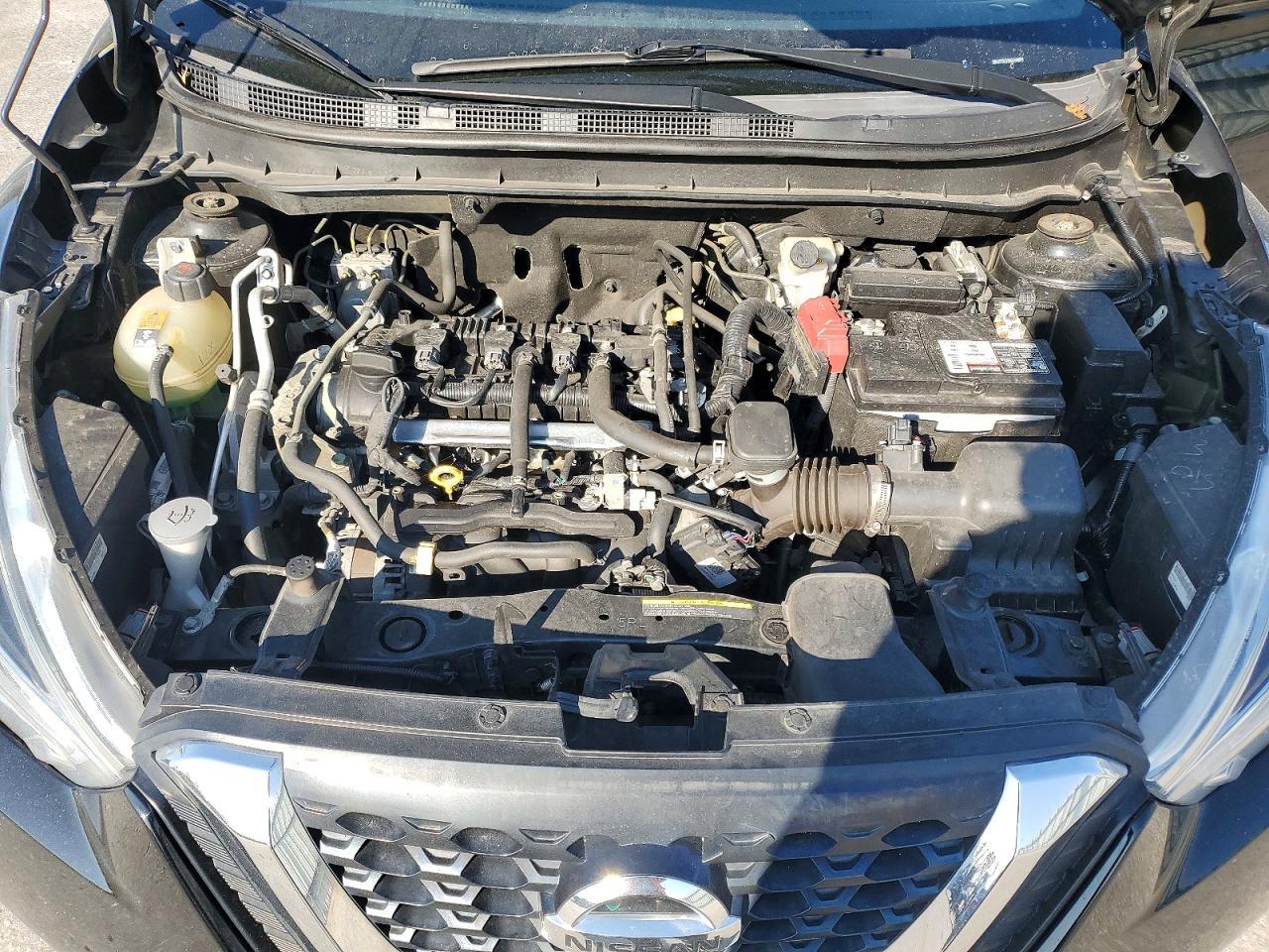 2019 Nissan Kicks sv