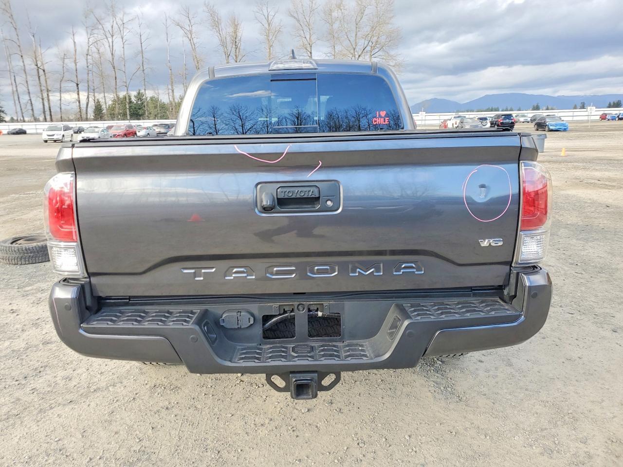 2022 Toyota Tacoma TRD OFF-Road