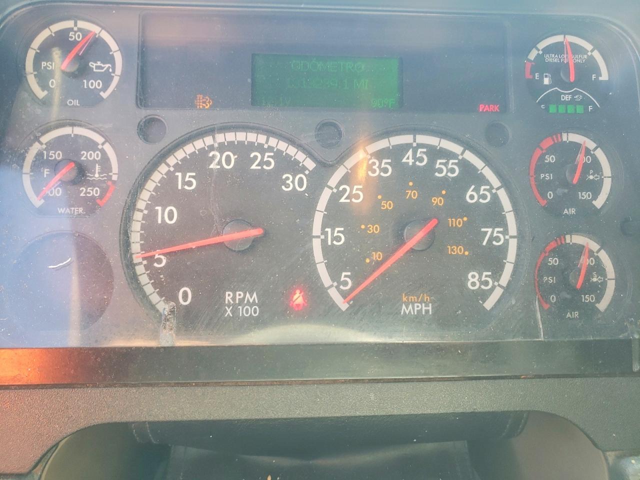 2018 Freigliner 2018 Freightliner Cascadia 125 Semi Truck