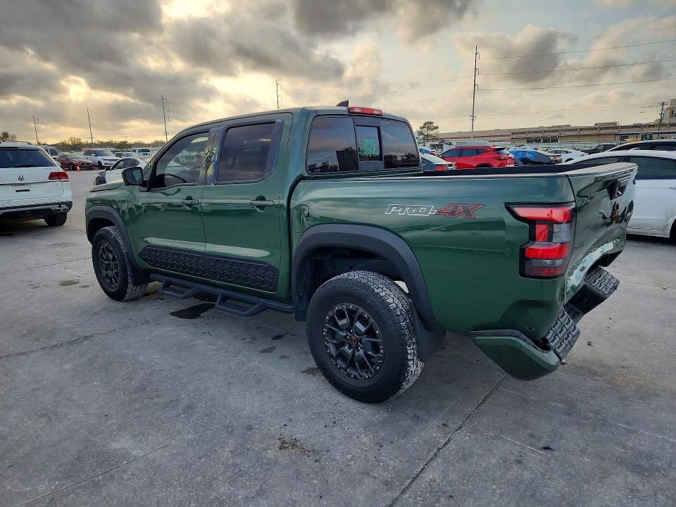 2022 Nissan Frontier s