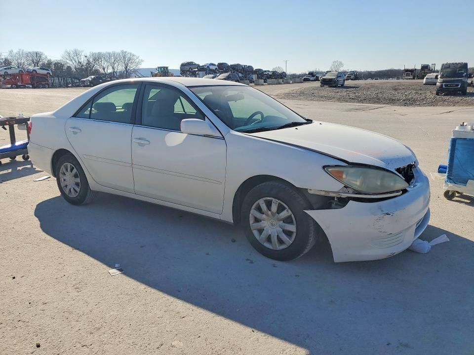 2005 Toyota Camry le