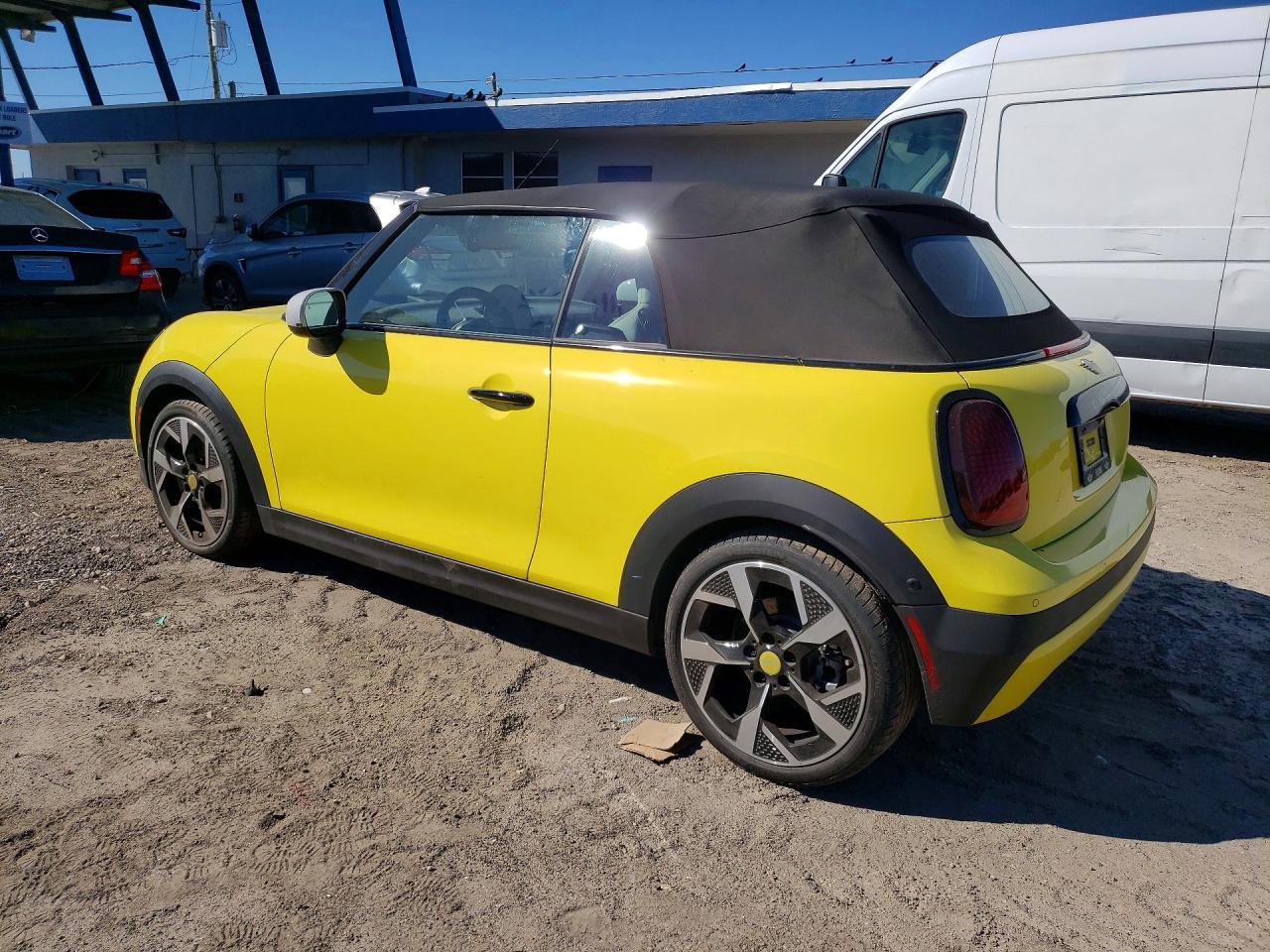 2025 Mini Cooper s