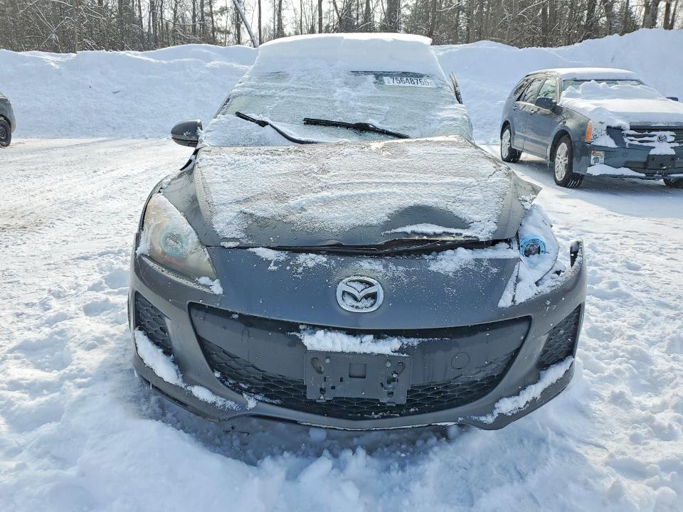 2013 Mazda 3 I