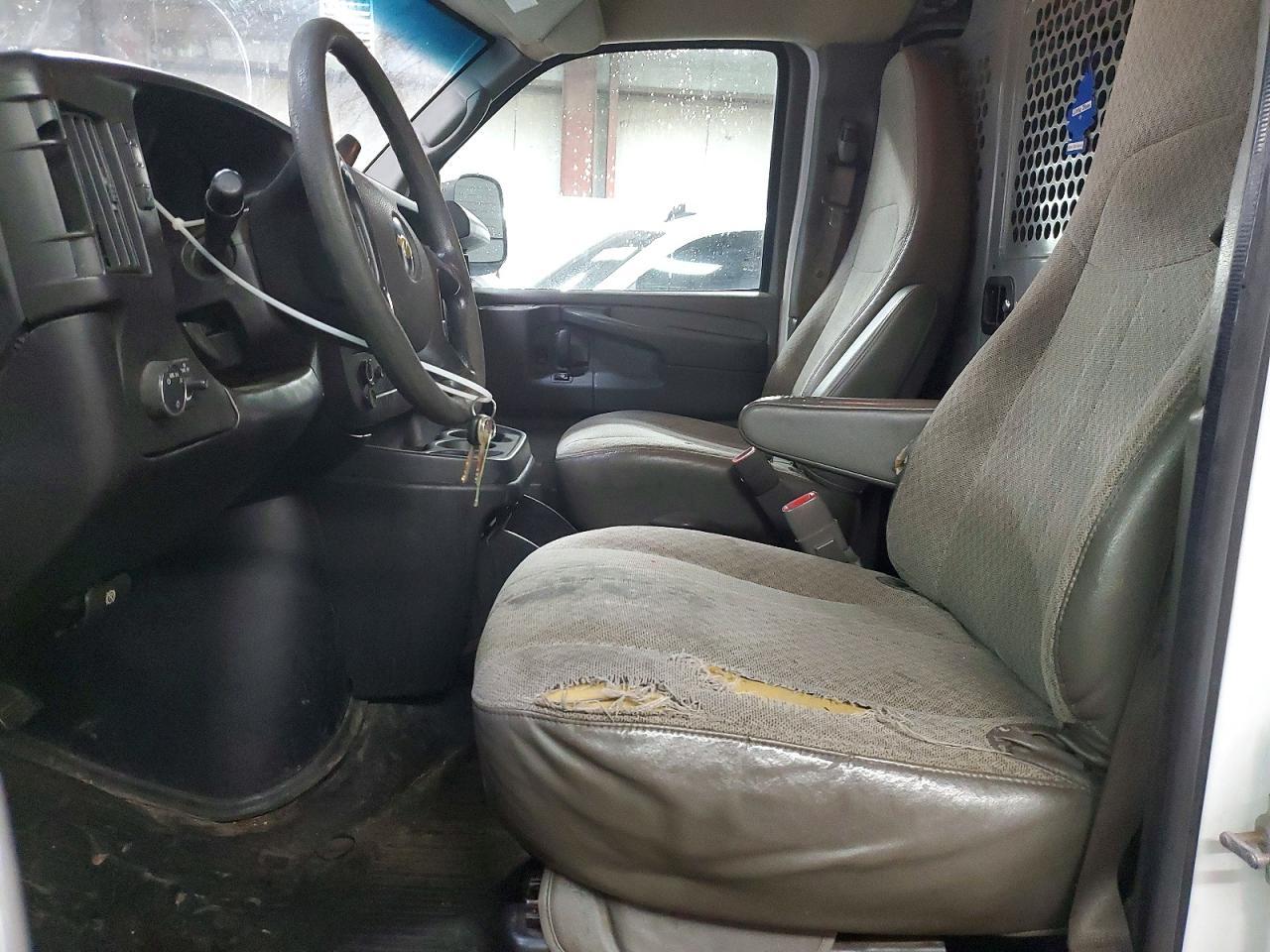 2013 Chev Express G2500