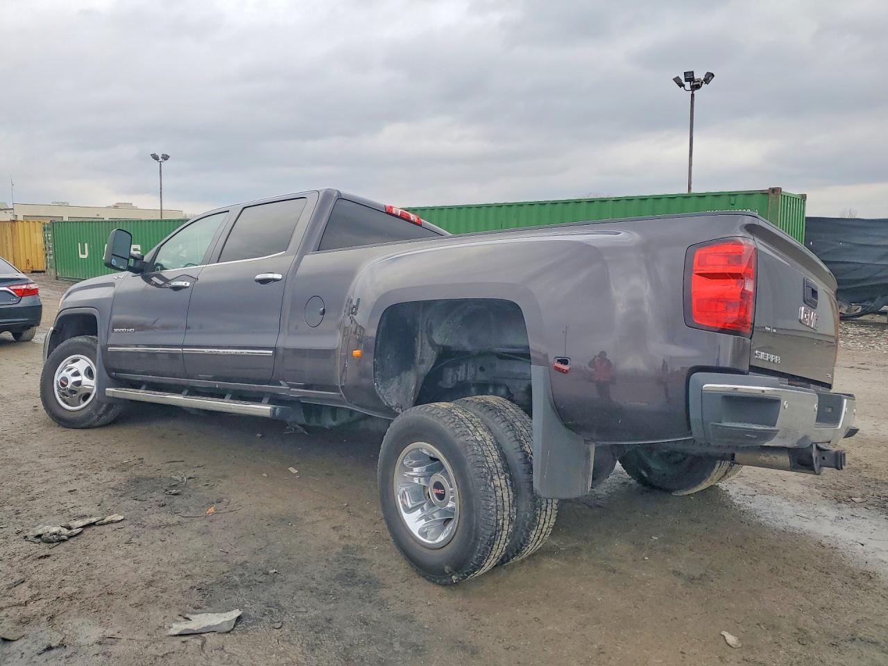 2015 GMC Sierra K3500 SLT