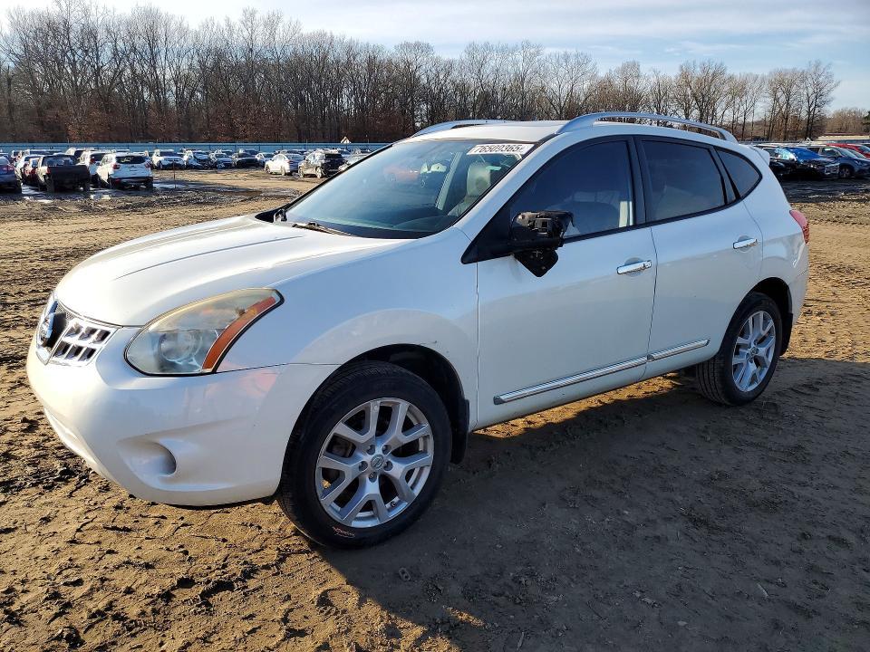 2013 Nissan Rogue s