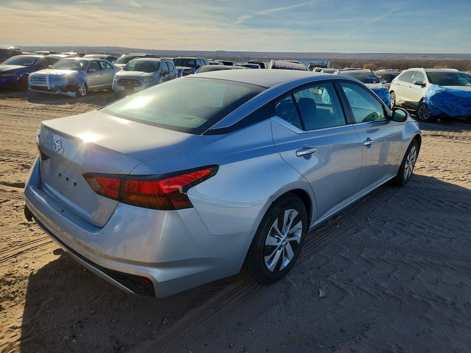 2021 Nissan Altima s