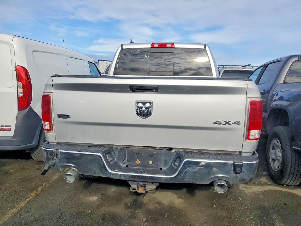 2016 Dodge 1500 Laramie