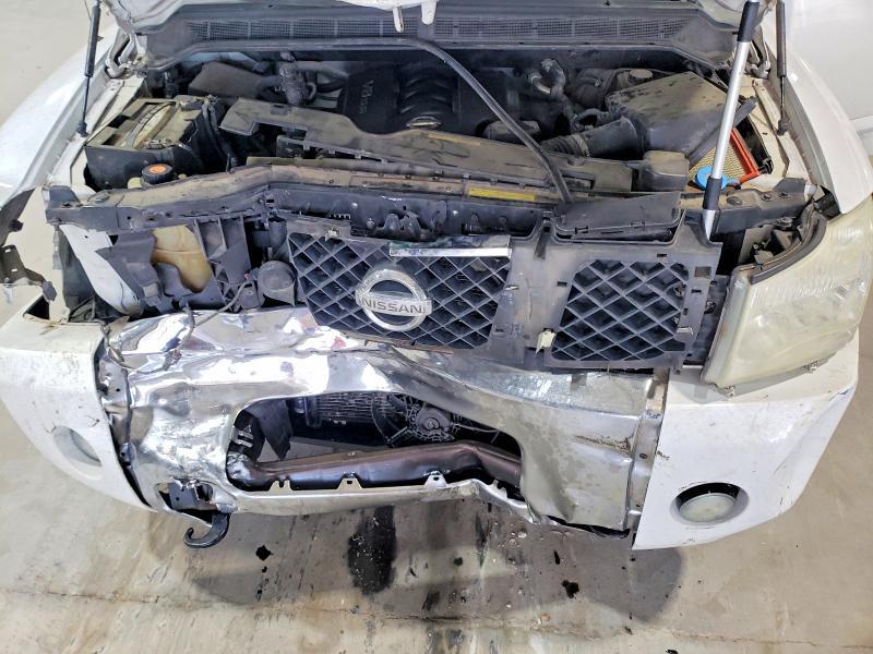 2004 Nissan Titan XE