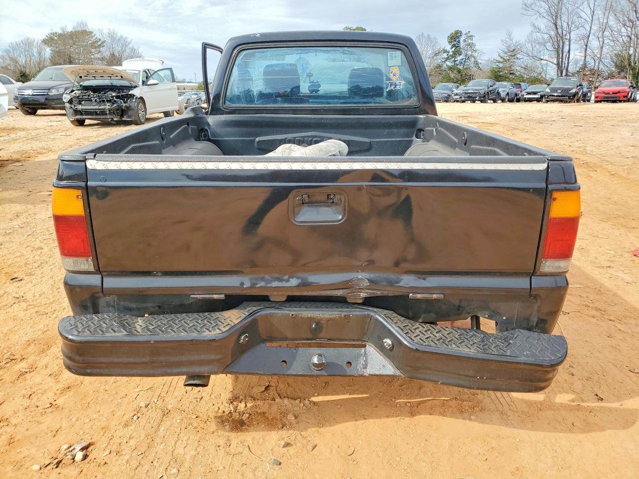 1993 Mazda B2200 Cab Plus