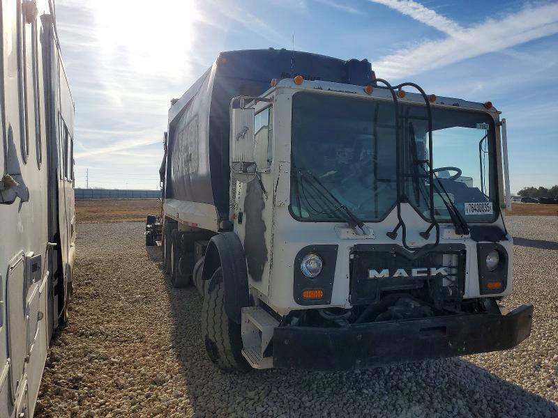 2009 Mack Mru600 Refuse Truck