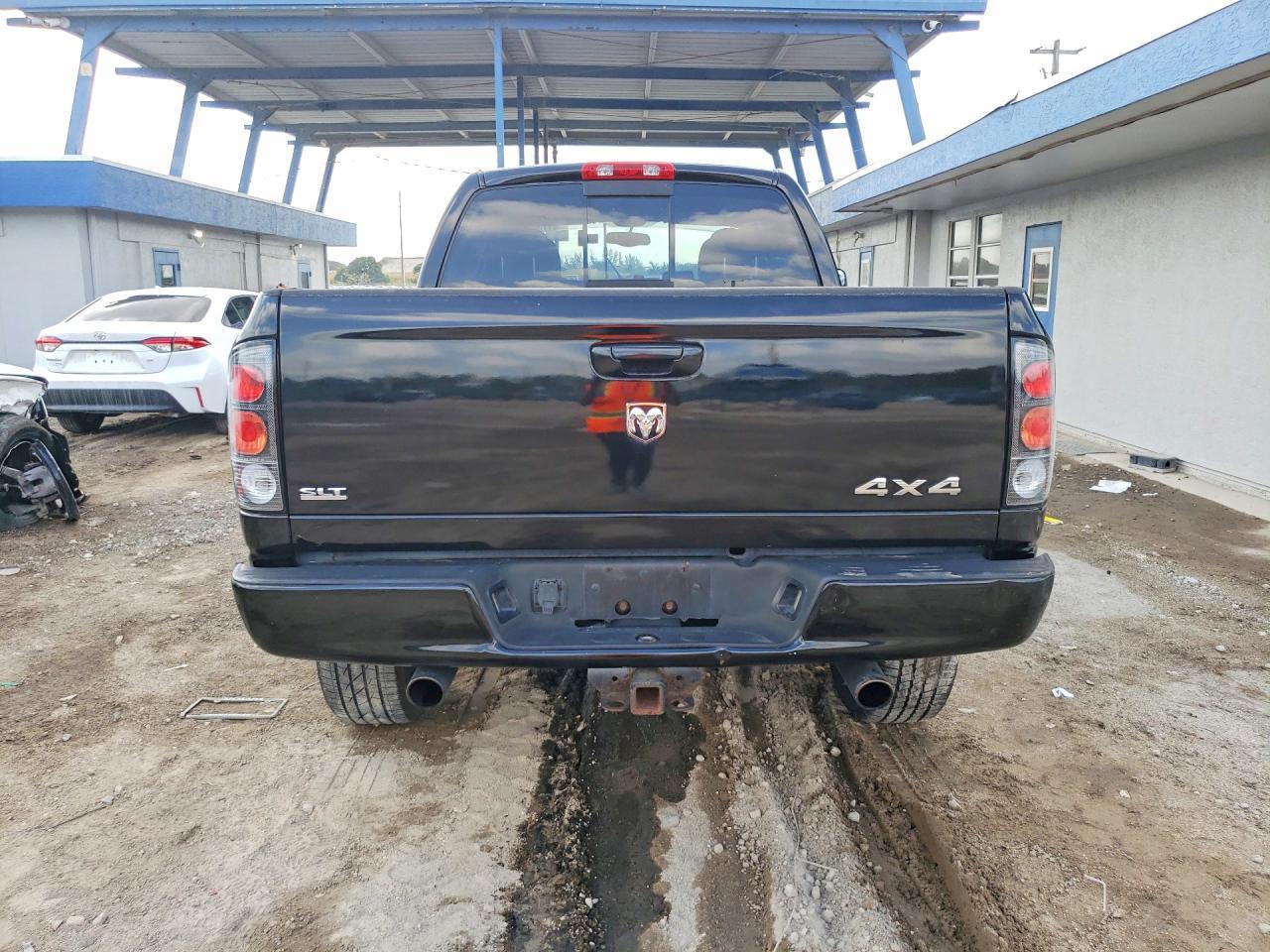 2005 Dodge RAM 1500 ST