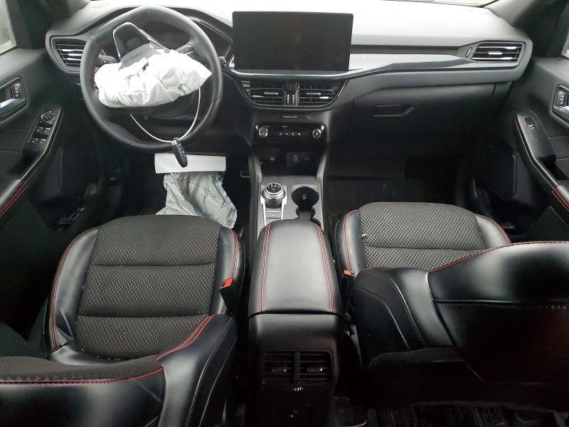 2024 Ford Escape st Line