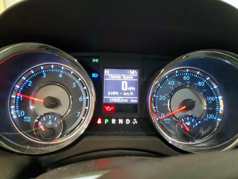 2016 Chrysler Town & Country Touring