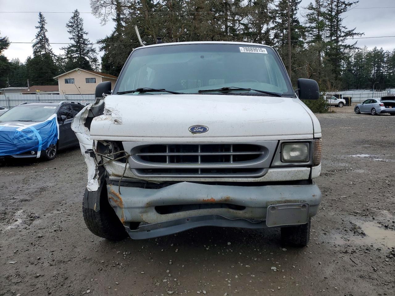 1999 Ford E250 Utility / Service Van