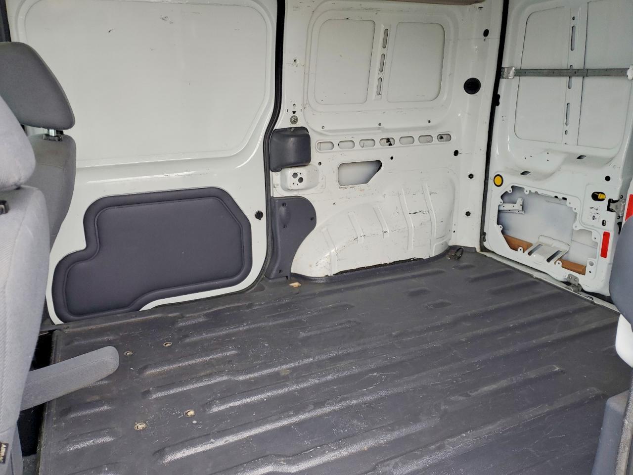 2013 Ford Transit Connect XL