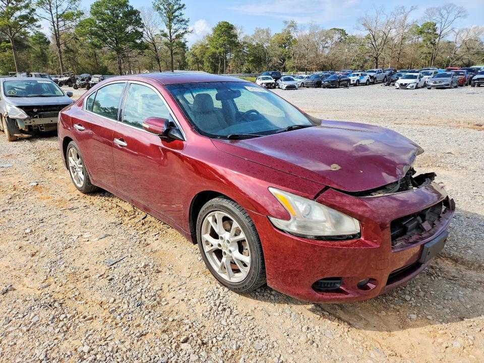 2013 Nissan Maxima s
