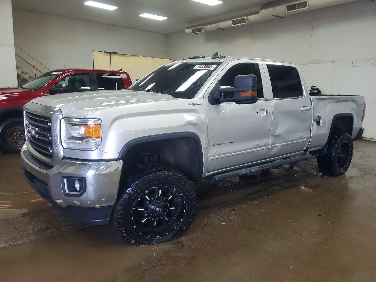 2017 GMC Sierra K2500 sle