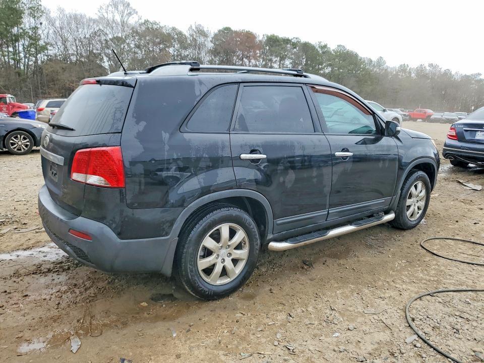 2011 KIA Sorento lx
