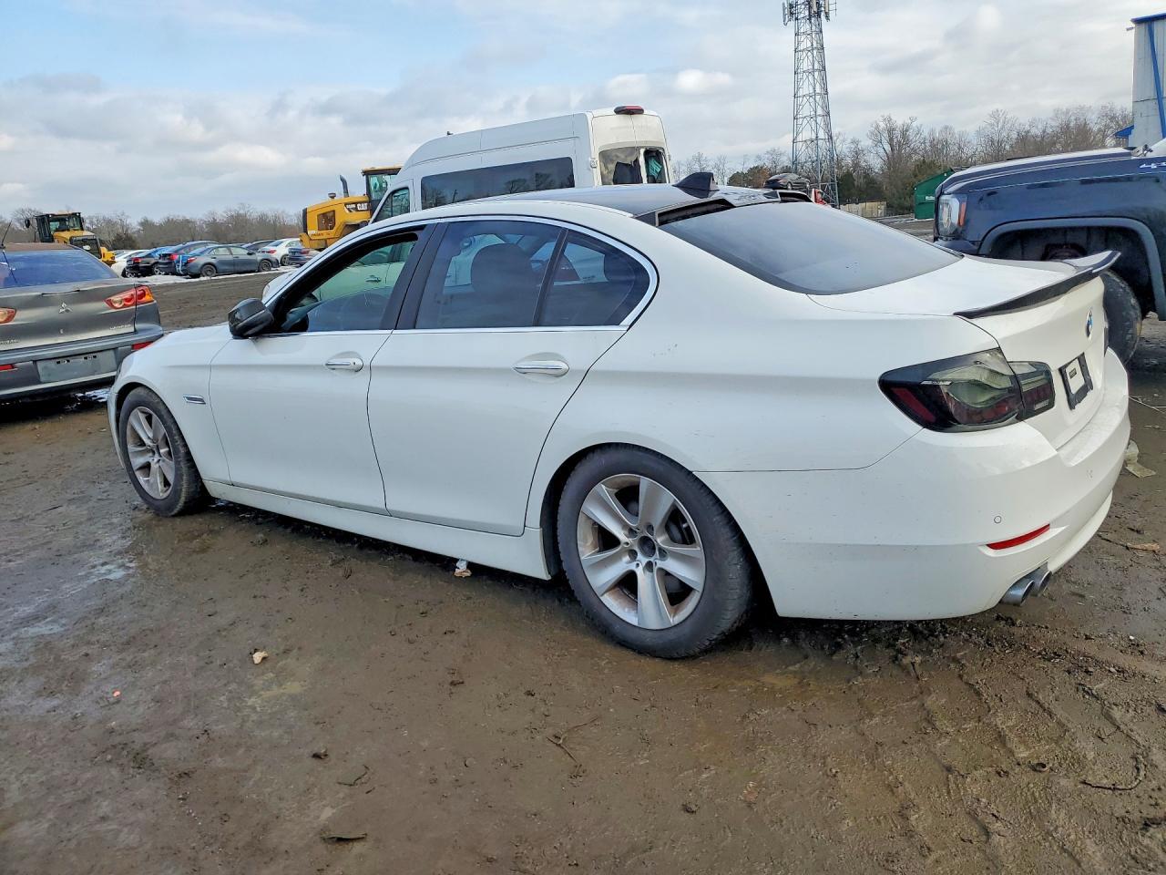 2015 BMW 528 i