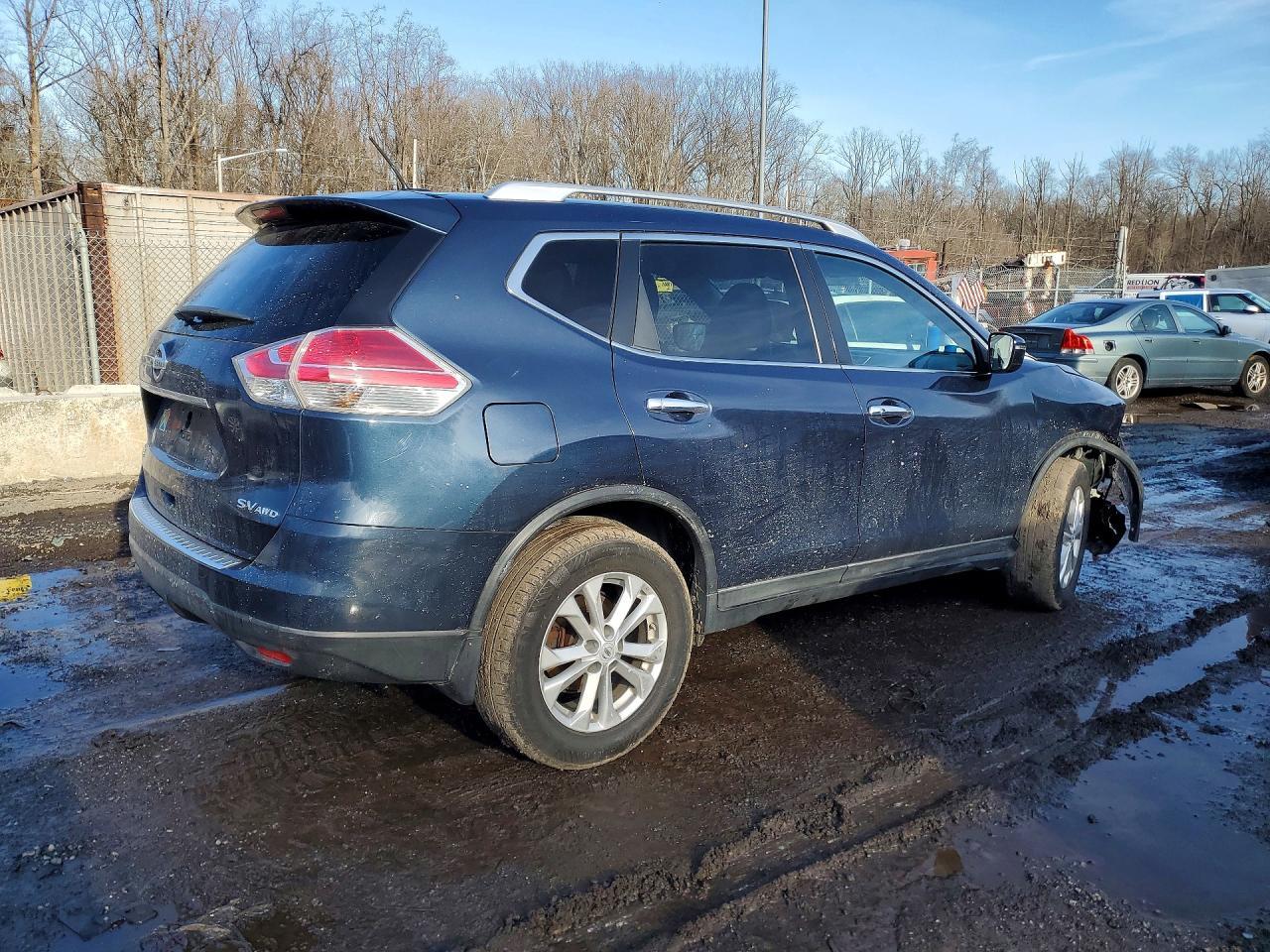 2016 Nissan Rogue sv