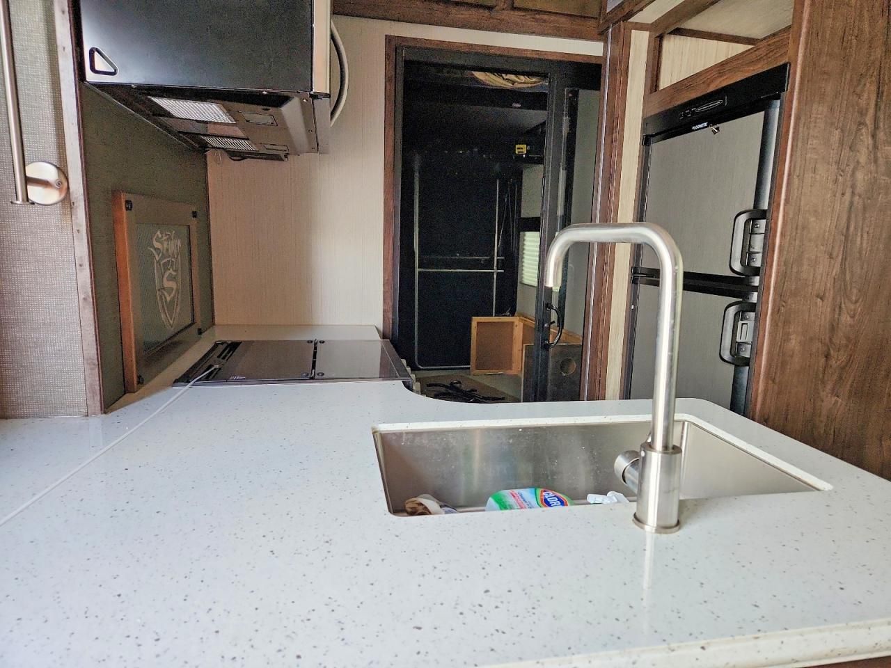 2018 Cruiser Rv Stryker Camper