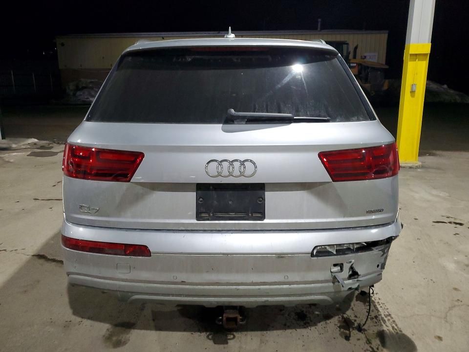 2017 Audi Q7 Premium Plus