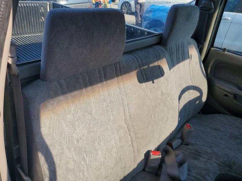 2003 Toyota Tacoma Base