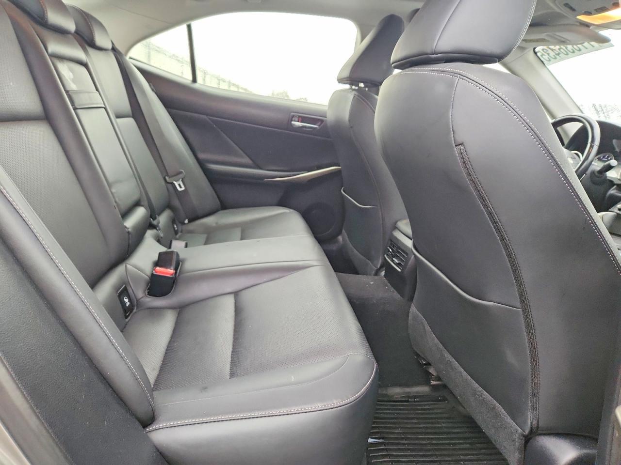 2016 Lexus Is 300