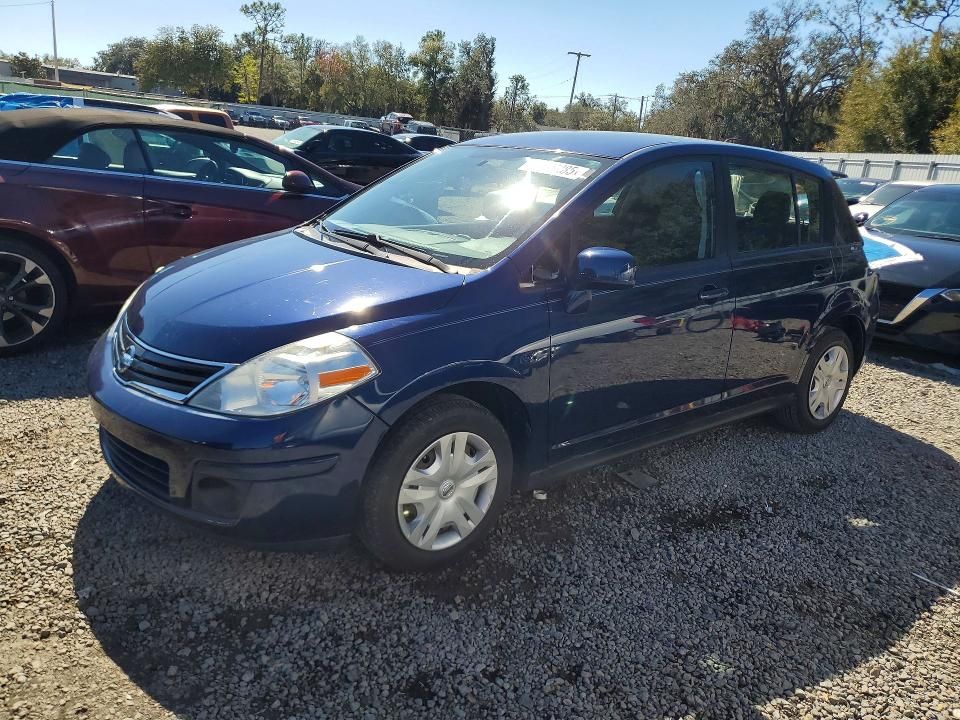 2012 Nissan Versa s