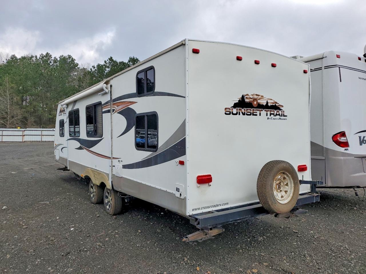 2011 Sunsettrail Recreational Vehicle (RV)