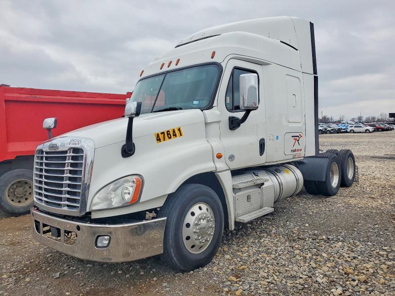 2018 Freightliner Cascadia 125 Semi Truck