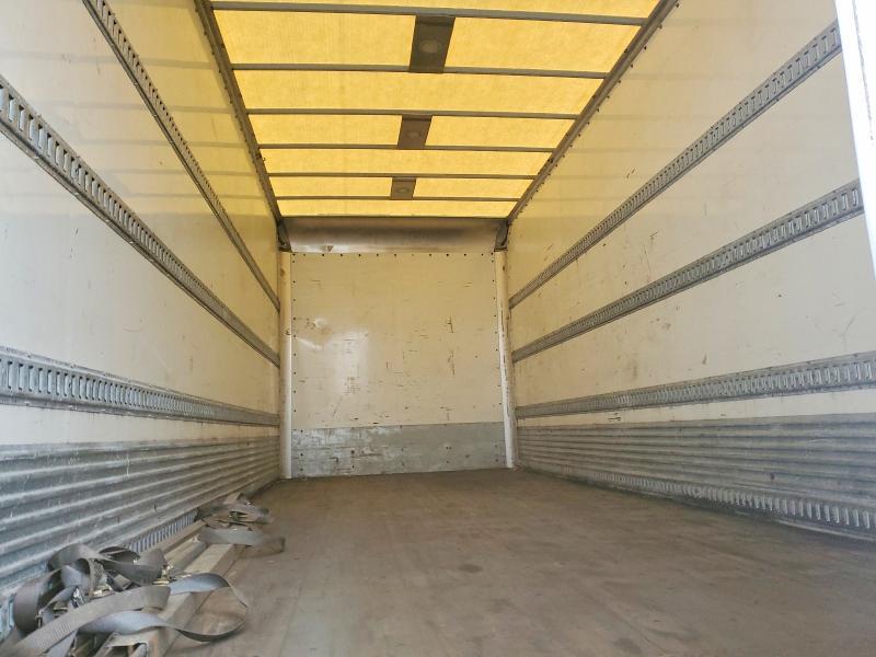 2015 Freigliner 2015 Freightliner BOX Truck