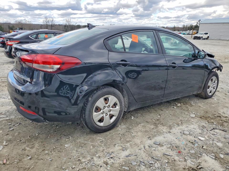 2017 KIA Forte lx