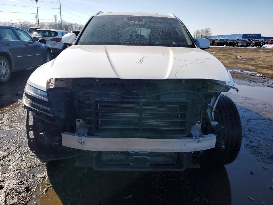 2023 Genesis Gv80 Base
