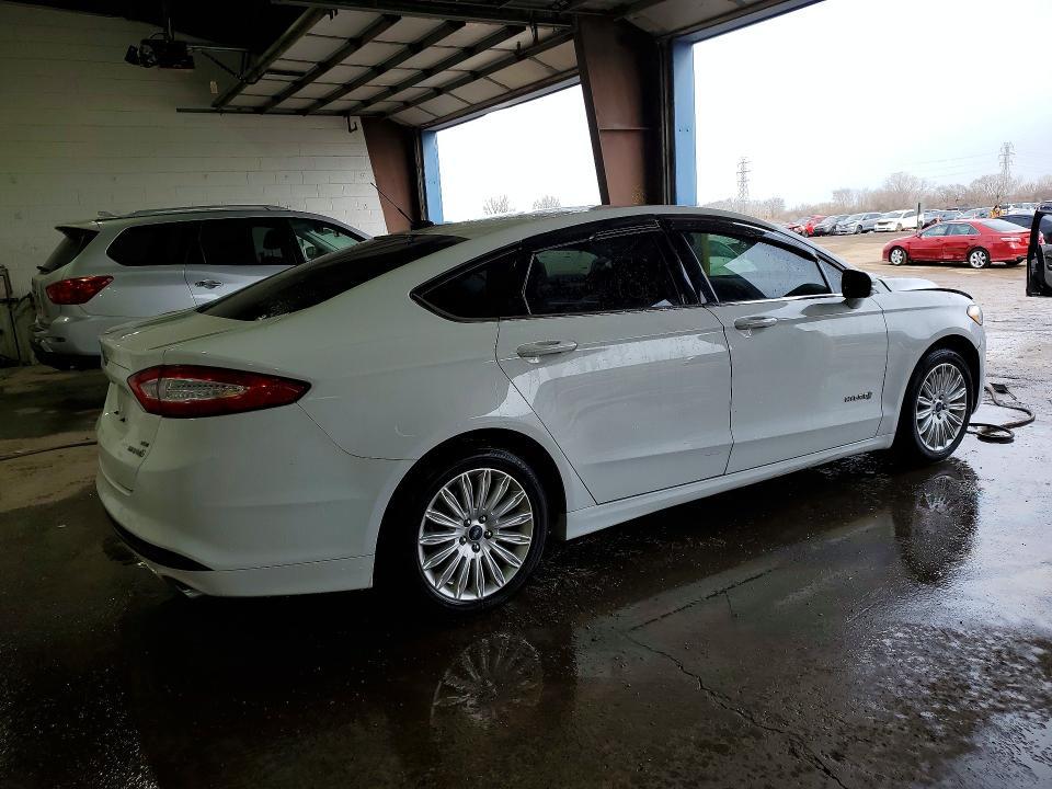2015 Ford Fusion se Hybrid
