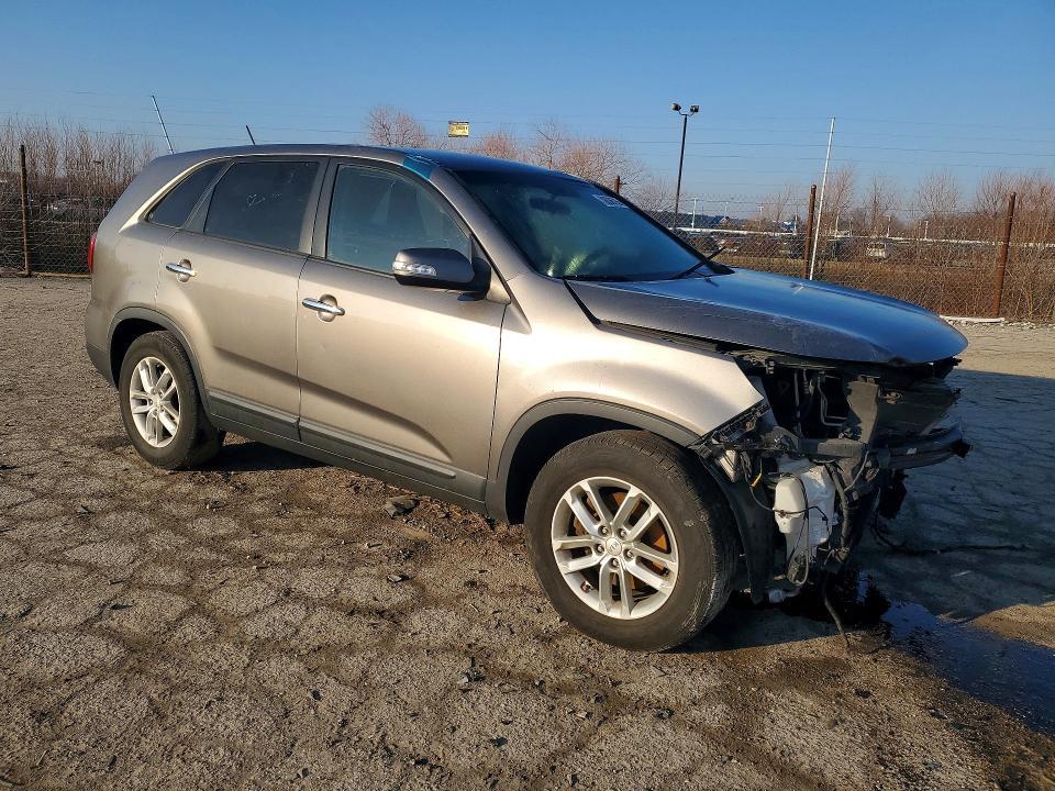2014 KIA Sorento lx